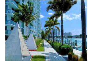 7928 East Dr, North Bay Village, FL 33141, Sold 11/22/21