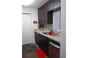 927 Riverside Dr, Coral Springs, FL 33071, Sold 08/13/21