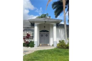 1560 Pebble Beach Ln, Greenacres, FL 33413, Sold 10/08/21