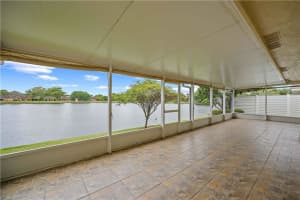 807 W Plantation Cir, Plantation, FL 33324, Sold 07/07/21
