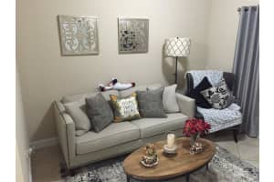 7464 NW 180th St, Hialeah, FL 33015, Sold 08/16/21