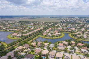 10849 Sunset Ridge Cir, Boynton Beach, FL 33473, Sold 08/16/21
