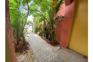 3500 NW 29th Pl, Lauderdale Lakes, FL 33311, Sold 08/16/21