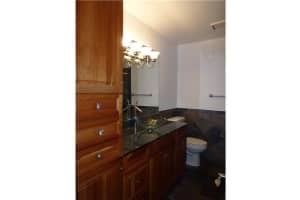 6195 Pine Tree Ln, Tamarac, FL 33319, Sold 07/19/21