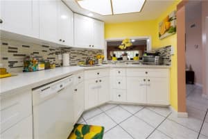 1200 SW 12th Ct, Fort Lauderdale, FL 33315, Sold 08/30/21