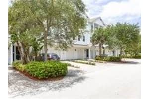6951 Lakeside Cir N, Davie, FL 33314, Sold 02/01/22