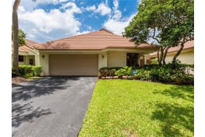 9371 NW 18th Dr, Plantation, FL 33322, Sold 07/29/21