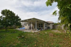 833 Fairway Dr, Plantation, FL 33317, Sold 07/21/21