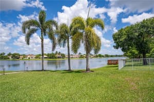3504 Coco Lake Dr, Coconut Creek, FL 33073, Sold 08/02/21
