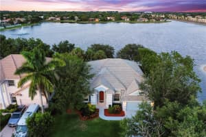 10424 NW 59th Pl, Parkland, FL 33076, Sold 07/23/21