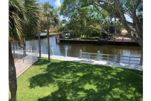251 SE 6th Ave, Pompano Beach, FL 33060, Sold 11/08/21