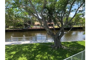 251 SE 6th Ave, Pompano Beach, FL 33060, Sold 11/08/21