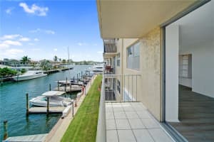 1777 SE 15th St, Fort Lauderdale, FL 33316, Sold 10/29/21