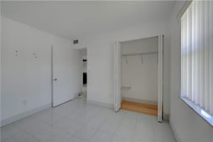 880 NE 207th Terrace, Miami, FL 33179, Sold 09/03/21