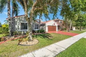 215 SW 198th Terrace, Pembroke Pines, FL 33029, Sold 07/13/21