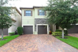4629 NW 58th St, Tamarac, FL 33319, Sold 07/16/21