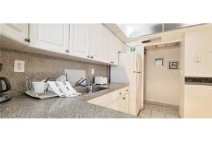 17570 Atlantic Blvd, Sunny Isles Beach, FL 33160, Sold 07/26/21