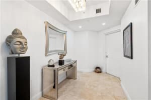 3330 NE 190th St #2710, Aventura, FL 33180, Sold 07/12/21