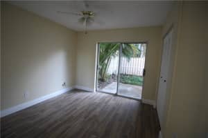 948 Jade Ct, Weston, FL 33326, Sold 07/29/21