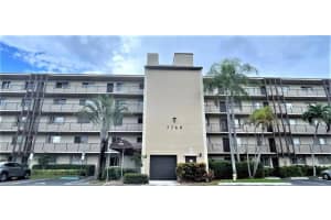 7760 NW 50th St, Lauderhill, FL 33351, Sold 08/05/21