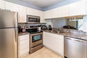 5501 Lakeside Dr, Margate, FL 33063, Sold 10/13/21