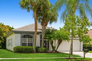 4914 SE Devenwood Way, Stuart, FL 34997, Sold 08/31/21