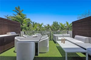 3030 N Ocean Blvd s102, Fort Lauderdale, FL 33308, Sold 03/18/22
