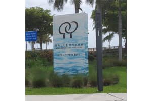 2670 E Sunrise Blvd, Fort Lauderdale, FL 33304, Sold 04/08/22
