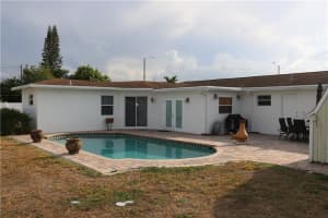 560 NW 12th Ave, Boca Raton, FL 33486, Sold 08/13/21