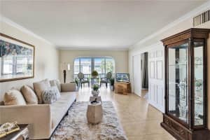6365 Bay Club Dr, Fort Lauderdale, FL 33308, Sold 08/13/21