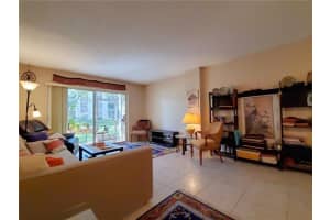 1200 NW 87th Ave, Coral Springs, FL 33071, Sold 08/04/21