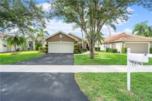 12515 SW 7th Pl, Davie, FL 33325, Sold 08/13/21