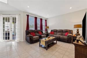 869 Briar Ridge Rd, Weston, FL 33327, Sold 07/23/21