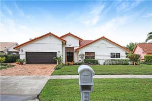 9392 Sun Pointe Dr, Boynton Beach, FL 33437, Sold 08/12/21