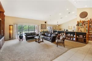 9392 Sun Pointe Dr, Boynton Beach, FL 33437, Sold 08/12/21