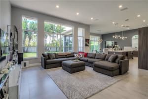 8148 S Savannah Cir, Davie, FL 33328, Sold 07/29/21