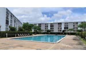8700 Sherman Cir N, Miramar, FL 33025, Sold 08/09/21
