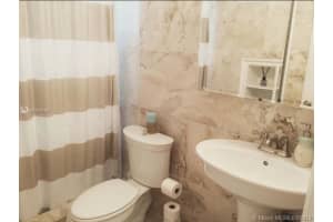 224 Meridian Ave, Miami Beach, FL 33139, Sold 04/27/22