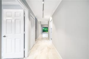 11889 Donlin Dr, Wellington, FL 33414, Sold 08/13/21
