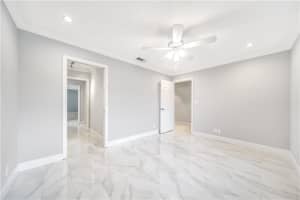 11889 Donlin Dr, Wellington, FL 33414, Sold 08/13/21