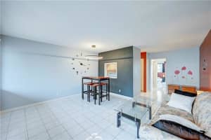 900 SW 10th Terrace #16s, Hallandale Beach, FL 33009, Sold 08/13/21