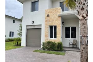 1310 Pioneer Way, Royal Palm Beach, FL 33411, Sold 08/17/21