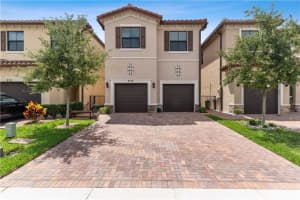 5713 NW 47th Ave, Tamarac, FL 33319, Sold 08/06/21