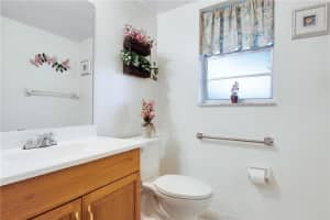 325 W Laurel Dr #5l, Margate, FL 33063, Sold 08/30/21