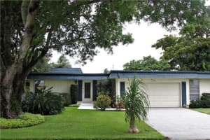 6407 NW 72nd Ave, Tamarac, FL 33321, Sold 08/06/21