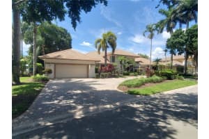 6530 NW 43rd St, Coral Springs, FL 33067, Sold 11/09/21