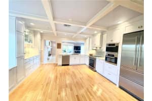 55 Cayuga Rd, Sea Ranch Lakes, FL 33308, Sold 10/12/21