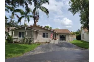 2169 Nova Village Dr, Davie, FL 33317, Sold 08/27/21