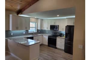 2169 Nova Village Dr, Davie, FL 33317, Sold 08/27/21