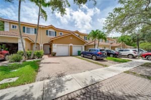 5732 Tuscany Way, Tamarac, FL 33321, Sold 08/31/21